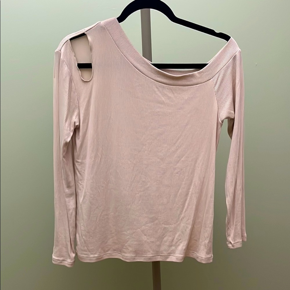 {{LNA}} Asymmetrical Cut Out Long Sleeve Blouse